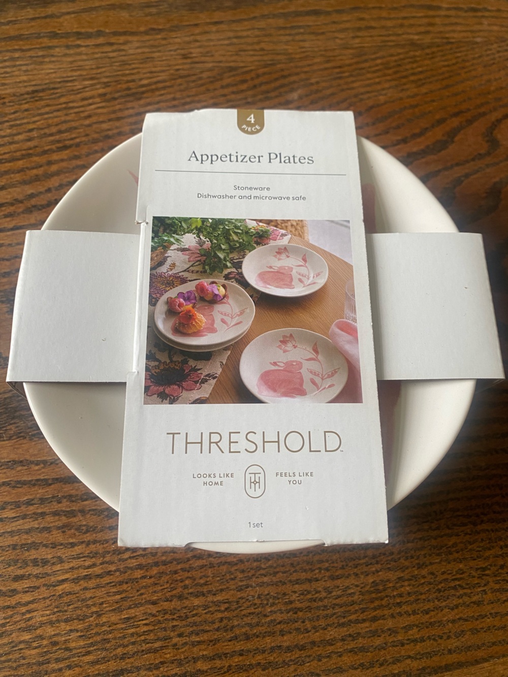 NEW - Threshold Pink Floral Stoneware Appetizer Plates set of 4